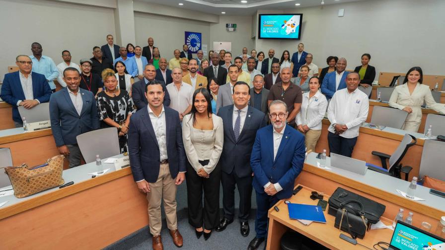 El Banco Popular impulsa la educación sobre el mercado de valores en periodistas y comunicadores