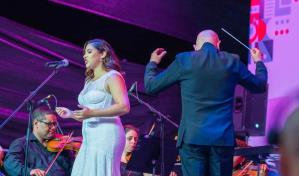 Janette Márquez brilla en concierto junto a la Orquesta Filarmónica de Santo Domingo en Sosúa