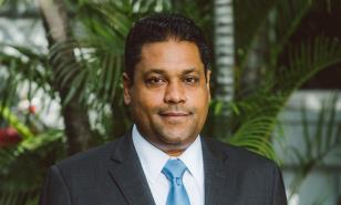 Saint-Cyr y la papa caliente de Hait&iacute;