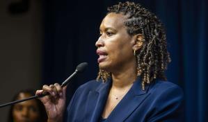 La alcaldesa demócrata de Washington no buscará la reelección tras diez años en el cargo