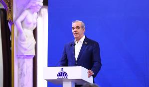 Abinader reconoce que cerca de 3,000 dominicanos necesitan entrar al programa de Alto Costo