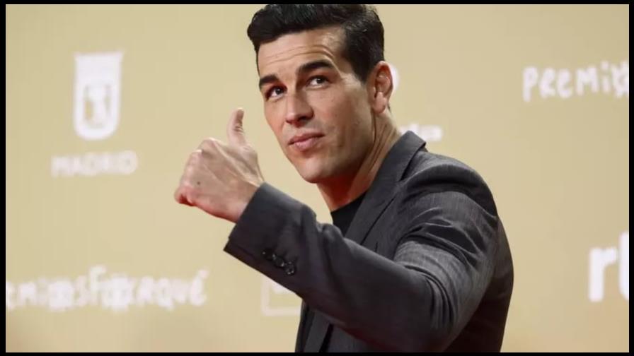 El actor español Mario Casas visita lugares turísticos de El Salvador