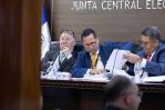 Capitales dominicanos y extranjeros se disputan el contrato de la nueva cédula