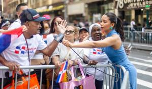 Melissa Santos se destaca en el Desfile Dominicano de Manhattan y la Gran Parada del Bronx