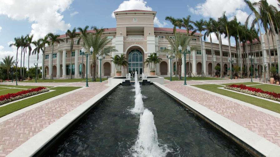 "Pages and Palettes" exhibirá talento dominicano en el Centro Cultural de Miramar, Florida