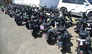 Incautan escúter eléctricos en Santiago; Policía alega son usados por menores y no tienen seguro