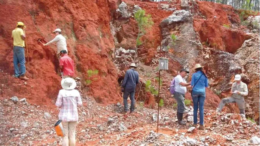 La RD apuesta por la minería pero no otorga los permisos