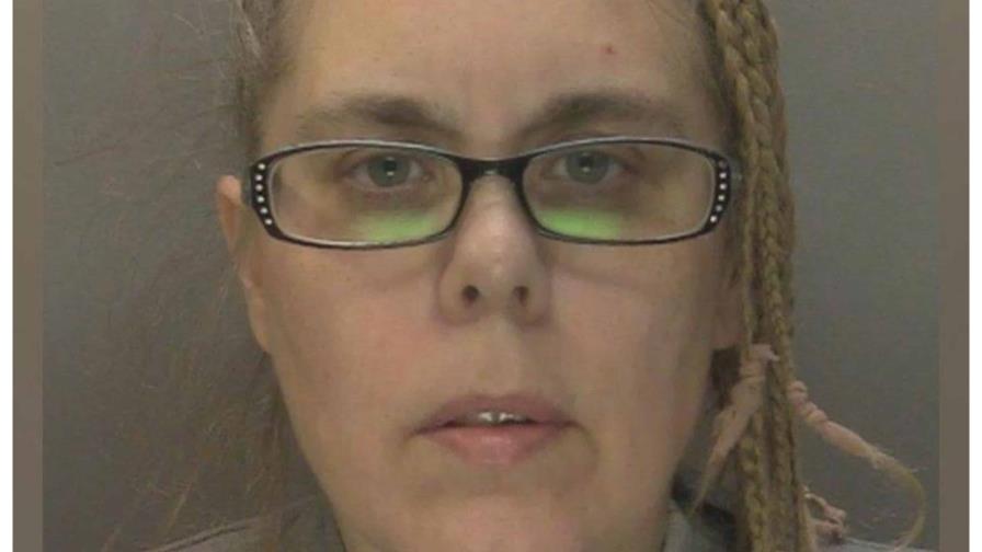 Mujer viajó desde EE. UU. para asesinar a un comerciante en Reino Unido y falló dos veces