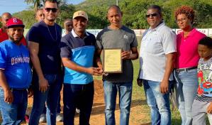 Dan apertura al Primer Torneo Vacacional de Pequeñas Ligas Juan Miguel Castillo