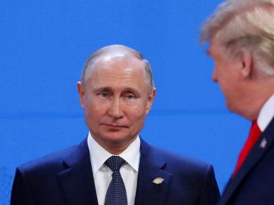 Donald Trump vuelve a amenazar a Putin si no para la guerra