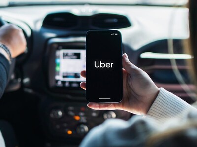 Uber lanza opción para reservar hotel en colaboración con Expedia