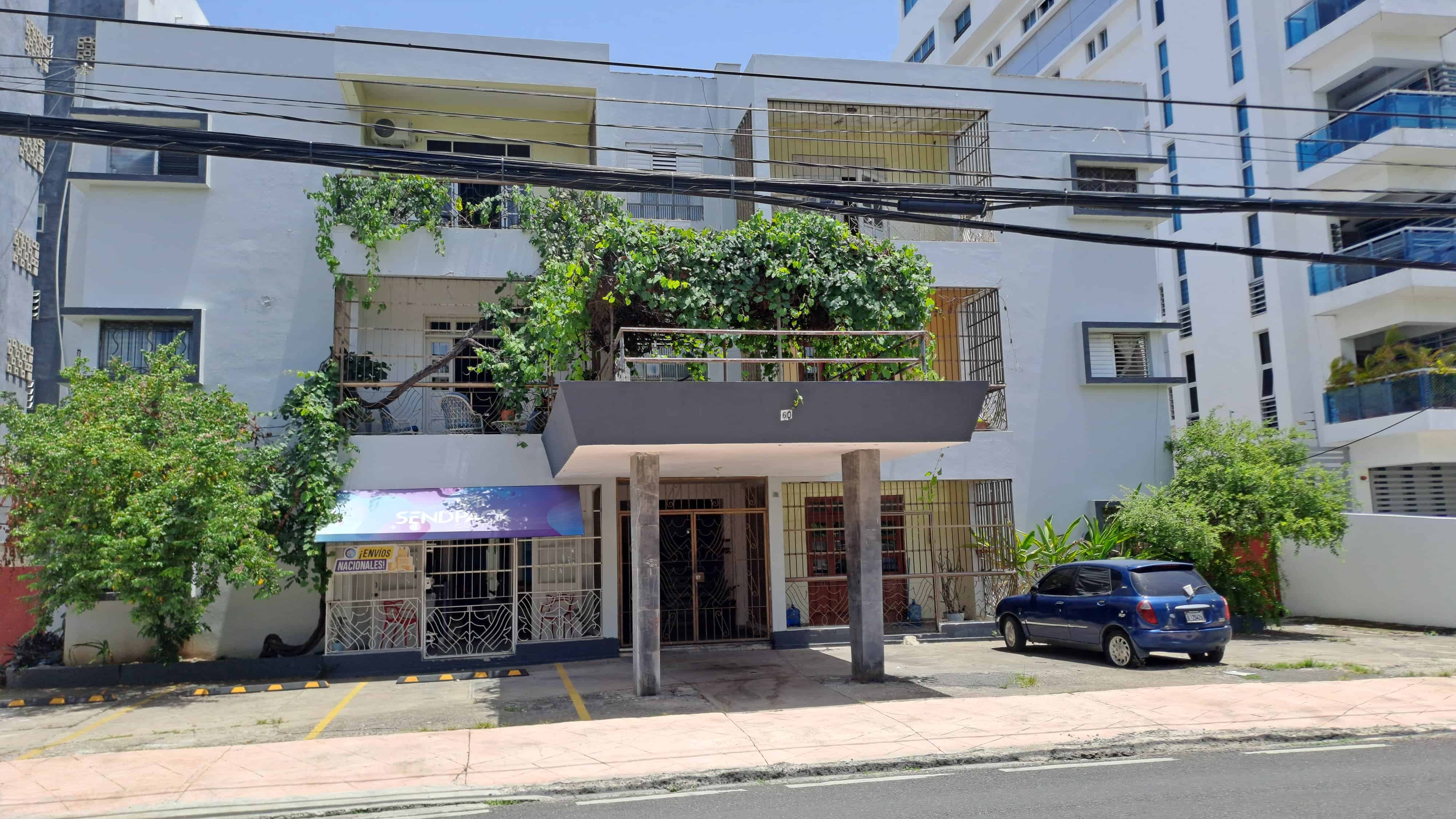 Casa donde vivió Juan Bosch, en la calle César Nicolás Penson, número 60, Distrito Nacional.