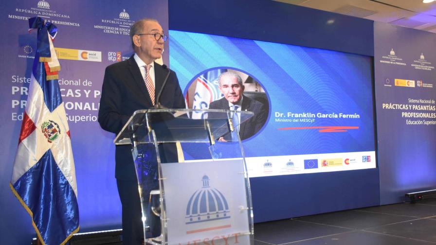 Educación Superior presenta normativas para prácticas profesionales en el país