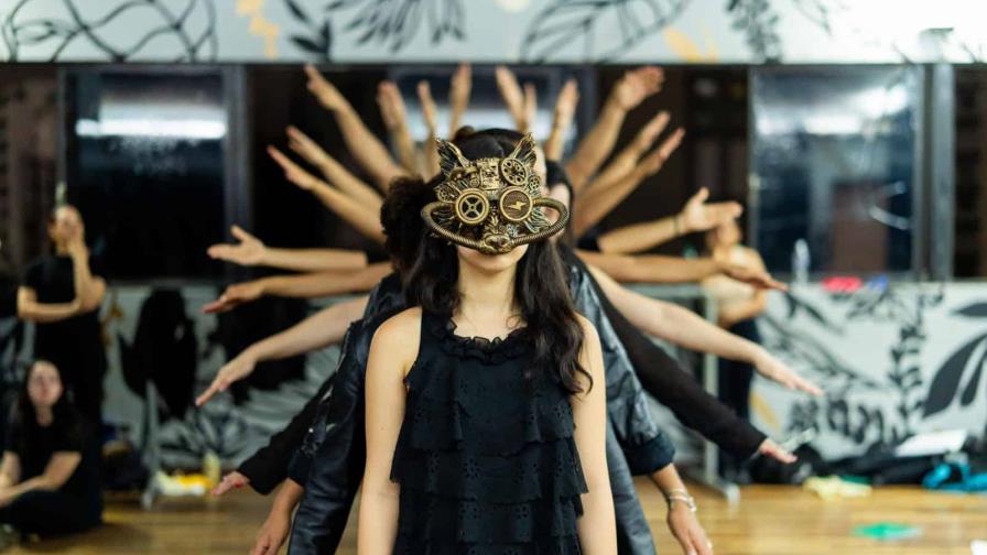 Teatro dominicano se luce con dramas y comedias en Casa de Teatro