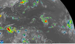 Tormenta Erin se fortalece y podría convertirse en huracán este viernes