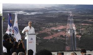 El paso a desnivel de Pintura estará listo en octubre, dice Abinader