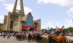 Los Toros de la Virgen: una tradición que late en el corazón de Higüey