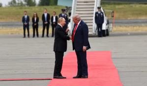 Donald Trump renuncia a un alto el fuego en Ucrania tras cumbre con Putin