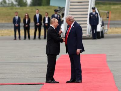 Cumbre en Alaska: Trump y Putin llevan reunidos más de dos horas