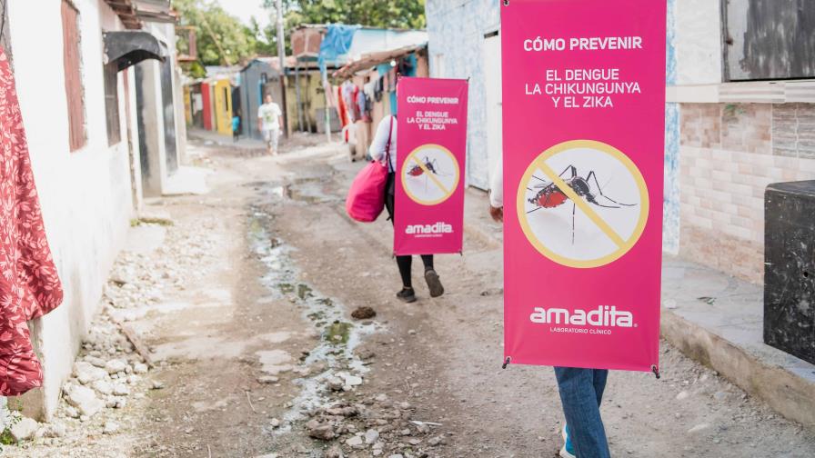 Amadita Laboratorio Clínico realiza jornada educativa contra el dengue en cinco provincias de RD