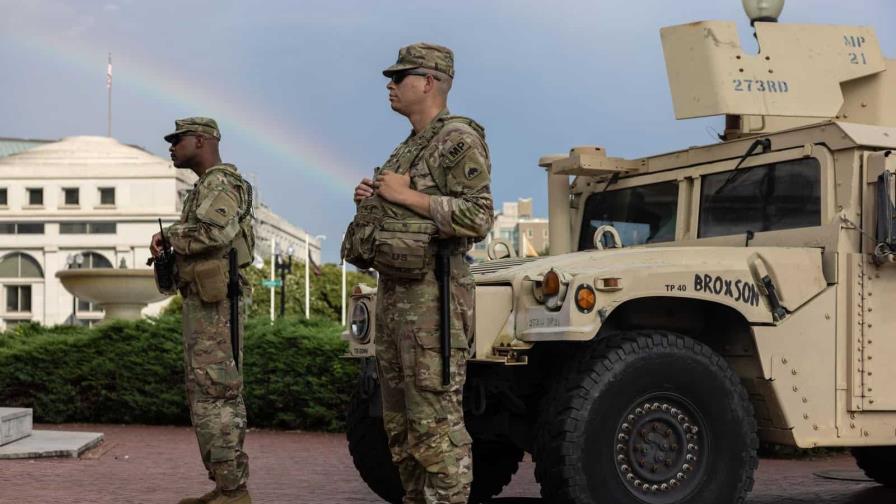 Autoridades de Washington demandan al Gobierno de Trump por la toma hostil de la Policía