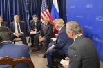 Trump y Putin comienzan su reunión acompañados de sus delegaciones a puerta cerrada