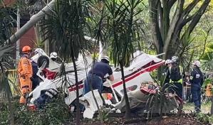 Accidente de avioneta en Medellín deja dos heridos