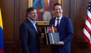 Senador de EEUU insta a Colombia a erradicar por completo la cocaína