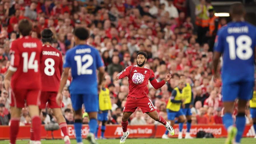 Insultos racistas nublan el triunfo del Liverpool en el arranque de la Premier Insultos racistas nublan el triunfo del Liverpool en el arranque de la Premier