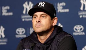 Brian Cashman defiende a Boone en medio de la tormenta mediática