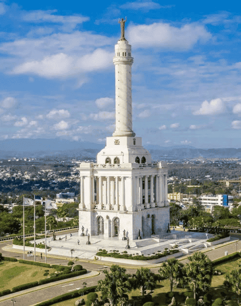 Monumento Héroes de la Restauración. 