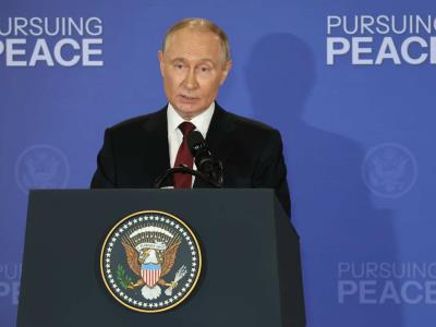 Cumbre en Alaska: Putin y Trump buscan acuerdo de paz en Ucrania