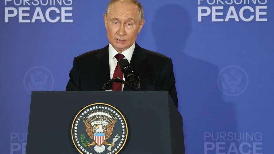 Putin espera con ayuda de Trump acabar la guerra y apoya garantías de seguridad a Ucrania Putin espera con ayuda de Trump acabar la guerra y apoya garantías de seguridad a Ucrania