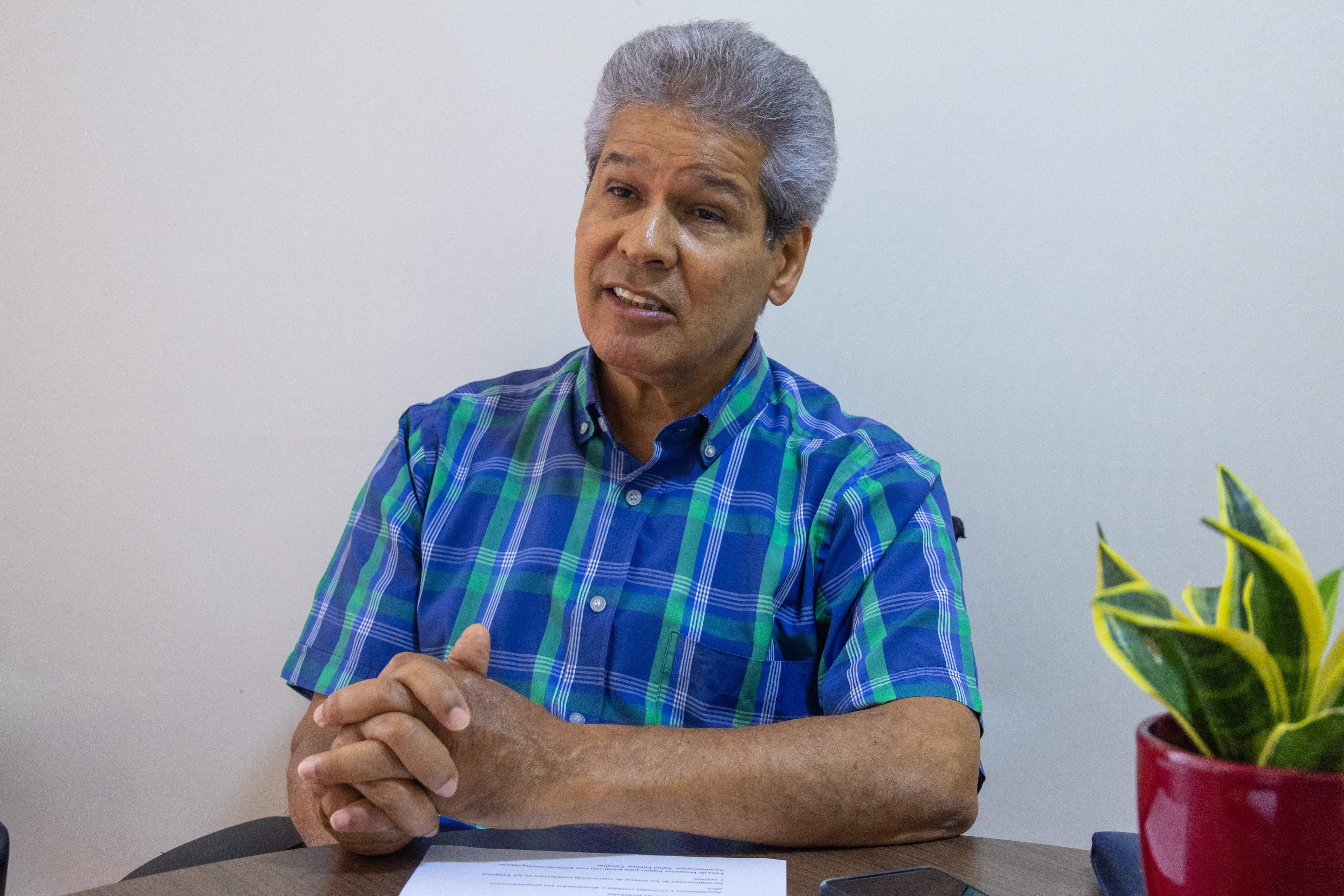 Alexis rafael Peña, mediador de conflicto entre vecinos.