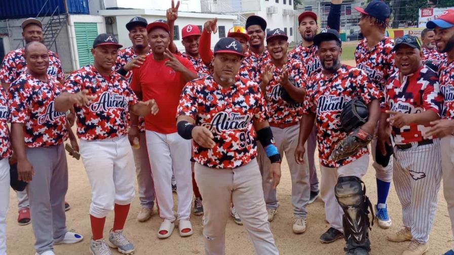 Adovenprofar, Saludables y los Mellos ganan en softbol de Asadina