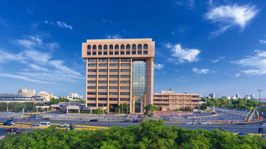 Banco Popular cierra 2025 con US$1,900 millones en cartera tur&iacute;stica