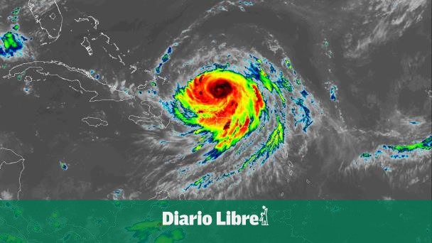 Huracán Erin en Puerto Rico: Más de 150 mil sin luz