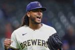 Los Cerveceros de Milwaukee se están burlando del resto del béisbol