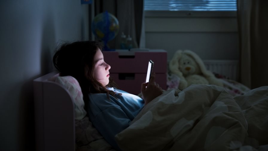 Vamping: cuando las pantallas nos roban el sueño