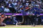 VIDEO: Víctor Robles fue expulsado por lanzar bate al pitcher tras ser golpeado