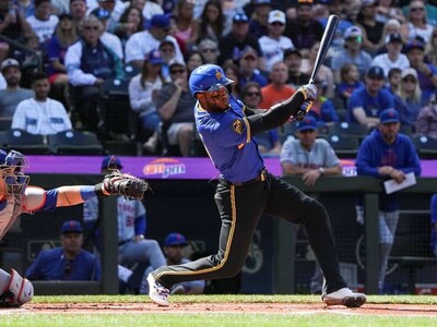 Seattle activa a Víctor Robles en busca de chispa ofensiva