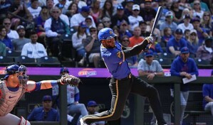 La salud no le da tregua a V&iacute;ctor Robles: Seattle lo env&iacute;a a la lista de lesionados