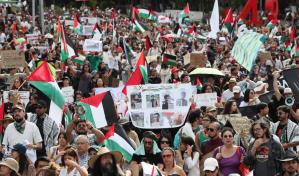 Cientos marchan en Ciudad de México para exigir la entrada de alimentos y medicinas a Gaza