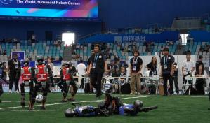 Bloopers y caídas: momentos divertidos de la primera competencia mundial de robots humanoides