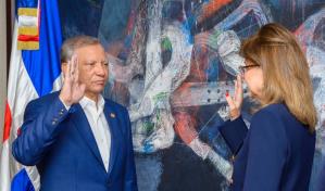 Juramentan a Aguilera como nuevo presidente del Banreservas