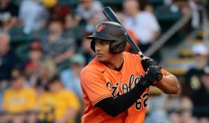 Resumen: Samuel Basallo debutó en GL con hit y dos remolques; Guerrero Jr. empujó una