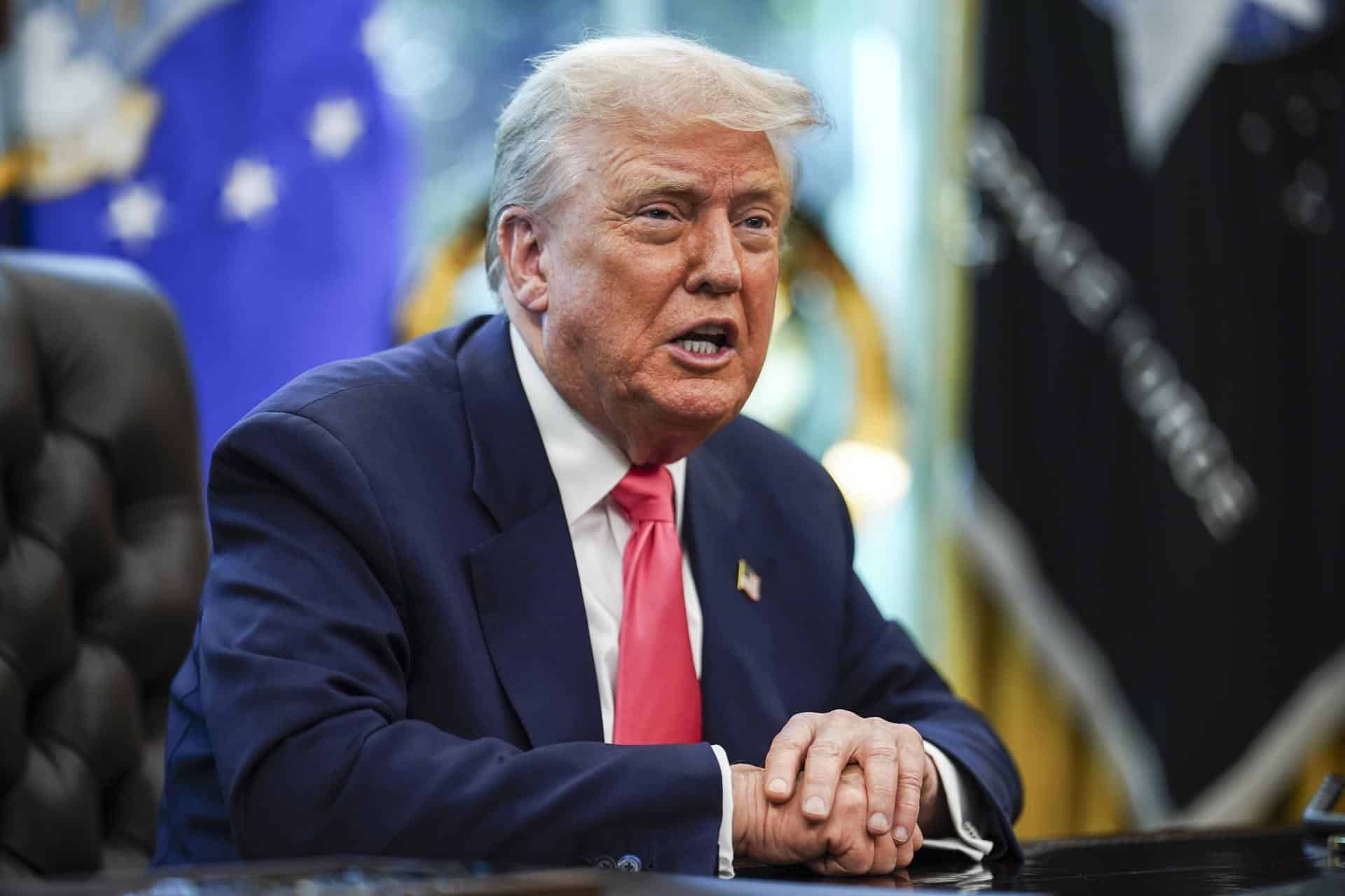 Trump dice que patrullará la capital de EE. UU. con tropas este jueves