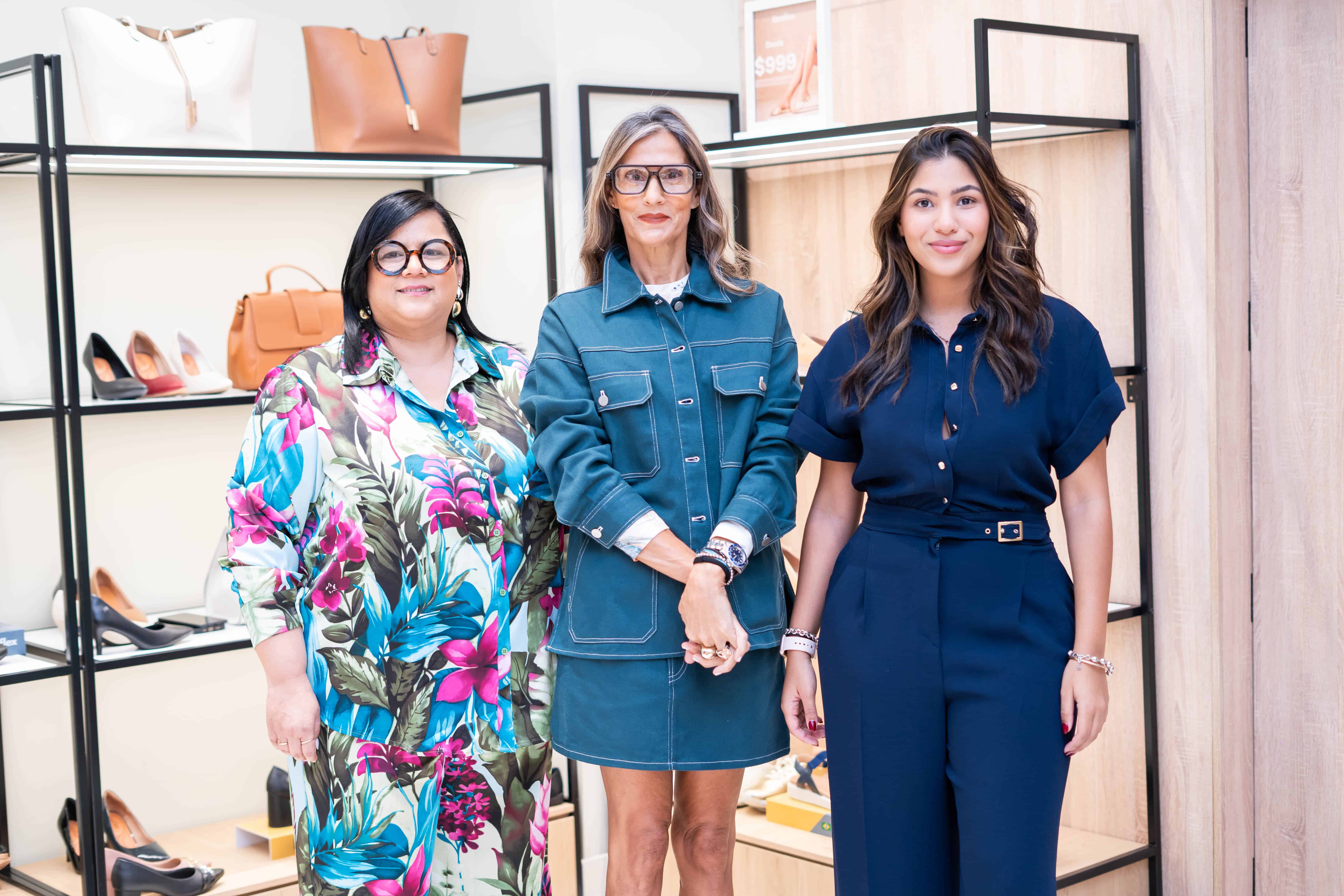 Paola Pérez, Ana Thomen y Valentina Núñez.
