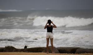 El huracán Erin se debilita a categoría 2 pero amenaza la costa este de EE. UU. y Canadá