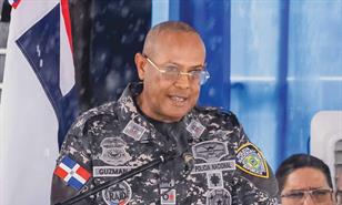 Abinader promete hablar en los próximos días del cambio del director de la Policía